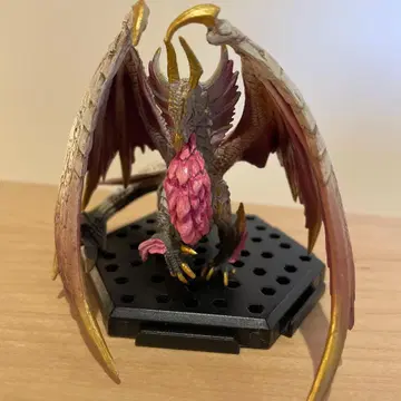 멜제나 캡콤 피규어 빌더 스탠다드 모델 몬헌