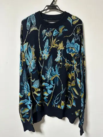 MAISON SPECIAL 니트