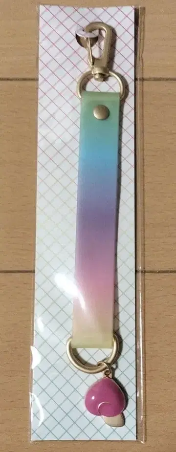 컬러풀 피치 카라피치 카라피치 컬렉션 vol.3 스트랩 노아