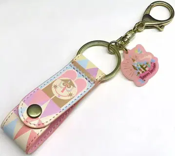 잇츠 어 스몰 월드 머리띠 홀더