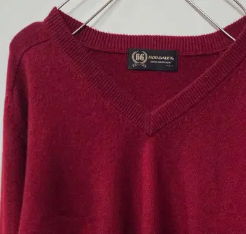 캐시미어 100% 버건디 V넥 스웨터