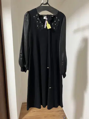 MISCHMASCH 블랙 니트 원피스