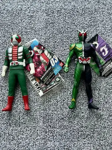 반다이 레전드 라이더 시리즈 가면라이더 V3 가면라이더 W 2체