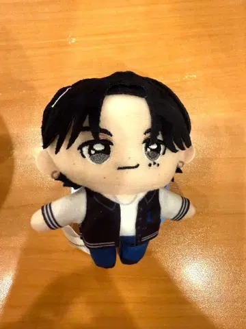 얼굴 중시! INI GIGO 콜라보 봉제 인형 니시 히로토