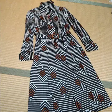 쇼와 레트로 긴팔 원피스 9호 사이키델릭 디자인