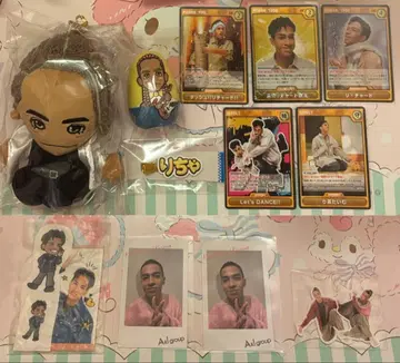 A! group 쿠사마 리차드 케이타 하피누이 마트료시카 헤어 클립