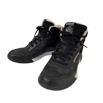 Reebok CLASSIC EASYTONE 24.5cm 보아 블랙 리복