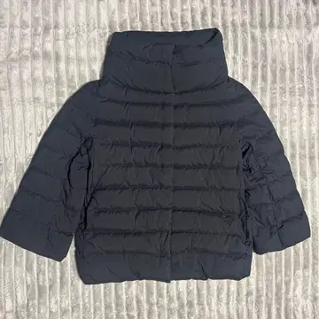 아가 aga 보틀넥 다운 자켓 블랙 사이즈 38