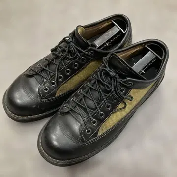 Danner 워크 부츠 블랙/카키