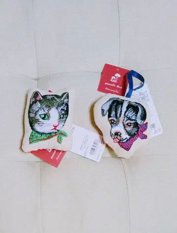 나탈리 레테 크리스마스 오너먼트 개와 고양이