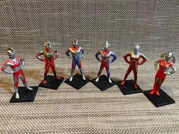 울트라맨 피규어 6체 세트