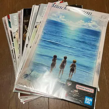 제일복권 진격의 거인 전 9종 클리어 포스터 20장 재고 처분 즉시 구매