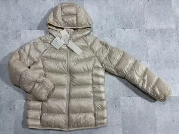 새상품 L 사이즈 UNIQLO 유니클로 울트라 라이트 다운 아이보리