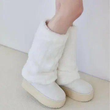 NICE CLAUP 2way 페이크 무스탕 롱 부츠 화이트 M 사이즈