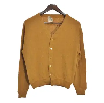 머스타드색 V넥 니트 가디건 70s