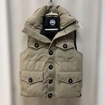 CANADA GOOSE 다운 베스트