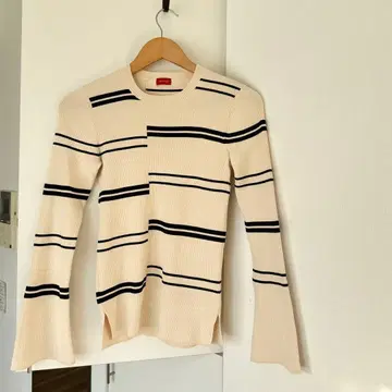 Tomorrowland DES PRES 스트라이프 긴팔 니트 스웨터