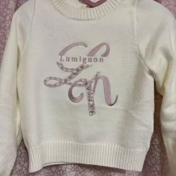 lumignon 로고 니트 화이트