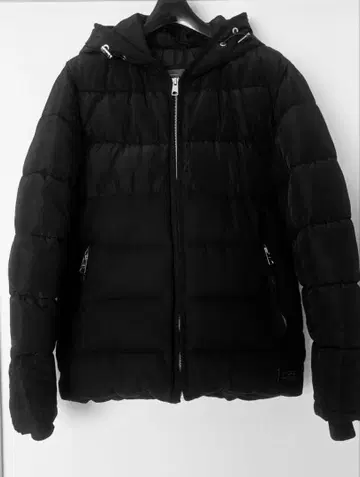 ZARA 다운 자켓 후드 부착 블랙 새상품급 ZARA MAN
