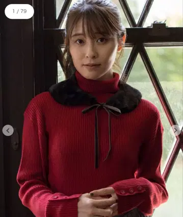 [ 유베시 x Samansa Mos2 ] 티펫 부착 리브 니트 티펫만