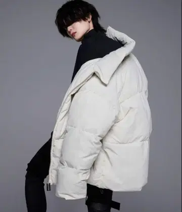 ADRER 하이펑셔널리티 패드 히트 자켓 화이트 S 사이즈