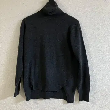JANE SMITH 터틀넥 니트 컨디션 최상