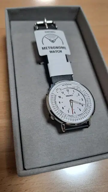 SEIKO 메트로놈 워치 SMW006A 메트로놈 워치