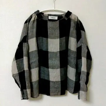 tumugu (츠무구) 린넨 오버 블라우스