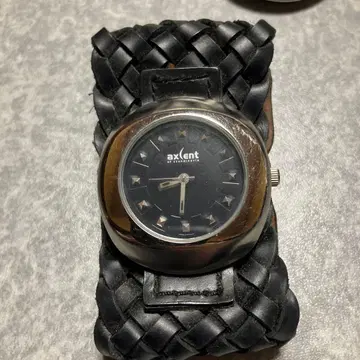 악센트 오브 스칸디나비아) **의 손목시계