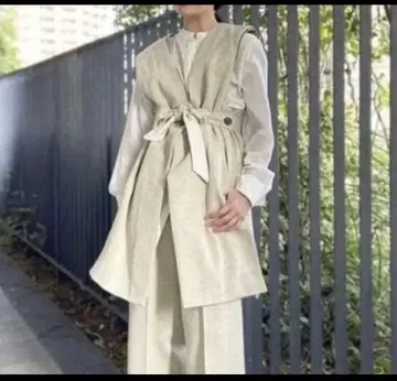 레이빔즈 RBS 린넨풍 허리 마크 슬리브리스 베스트