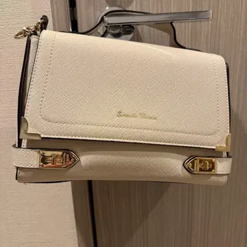 Samantha Thavasa 아이보리 숄더백