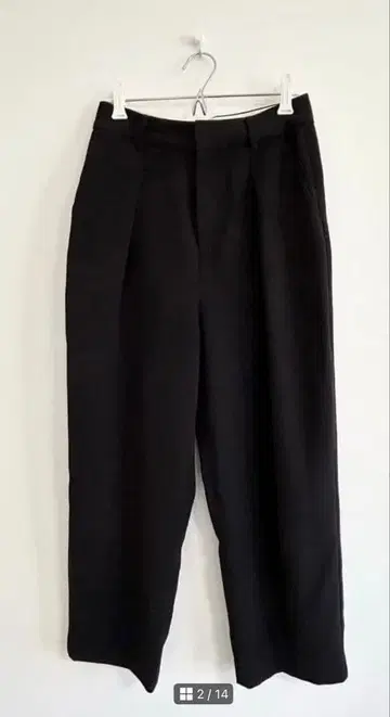 URBAN RESEARCH DOORS 인턱 테이퍼드 트라우저 팬츠