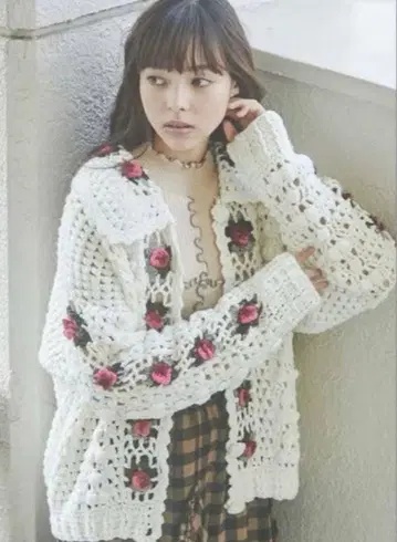 [ 새상품급 ] merry jenny 메리제니 크로셰 가디건 아이보리