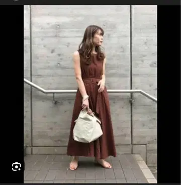 SLOBE IENA 슬리브리스 롱 원피스