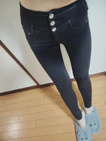 제이다 하이웨스트 백 크로스 스키니 데님