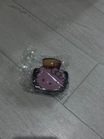 헬로키티 캐릭터형 아이템