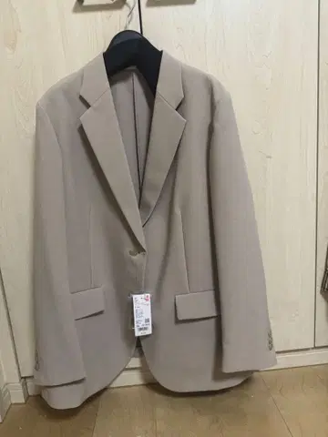 UNIQLO 베이지 테일러드 자켓 3XL