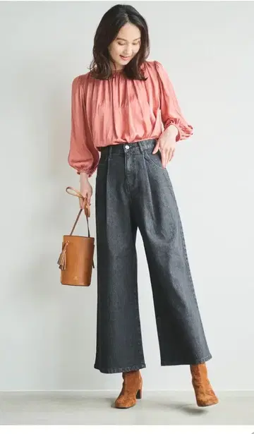 LOUNIE 루니 턱 와이드 데님 팬츠