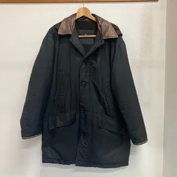 코트 블랙 브라운 가죽 옷깃