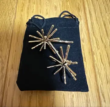 [ 미사용 새상품 ] 귀걸이 양쪽 골드