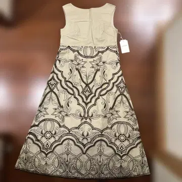 질스튜어트 자수 롱 원피스