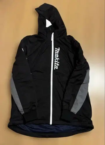 마끼다 ZOY 점퍼 미사용 새상품 L