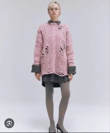 JOSE MOON 데미지 케이블 니트 핑크