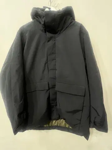 유니클로 하이브리드 다운 후드티 블랙 311-421716(94-30)