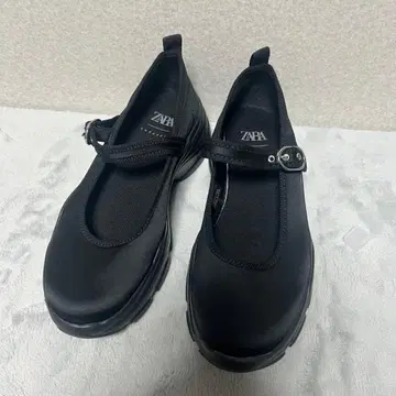 [ 미사용급 ] ZARA 발레 스니커즈 멜리 제인 통굽 인기 완판템