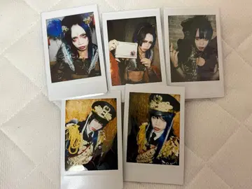 0.1g의 오산 미도리카와 유우 폴라로이드