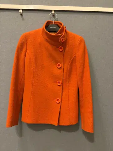 [클리닝 완료] sunauna 오렌지 울 코트 스탠드 카라