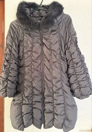 salire 블랙 후드 부착 다운 자켓