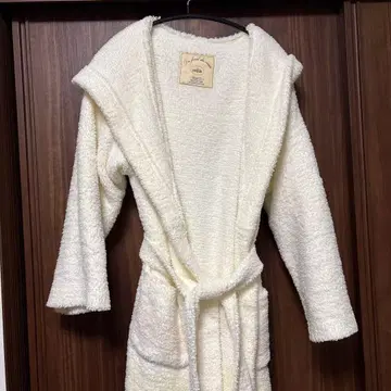 젤라피케 목욕 가운