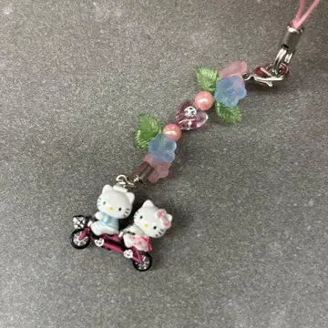 키티 다니엘 2인용 자전거 키링